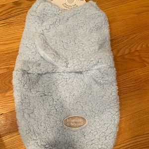 Baby blue swaddle blanket